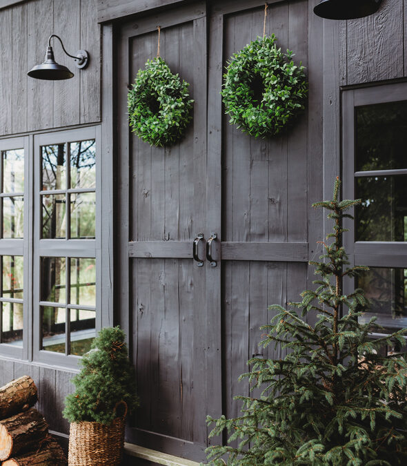 Boxwood Wreaths: Welcoming the Holiday Season & Spirit